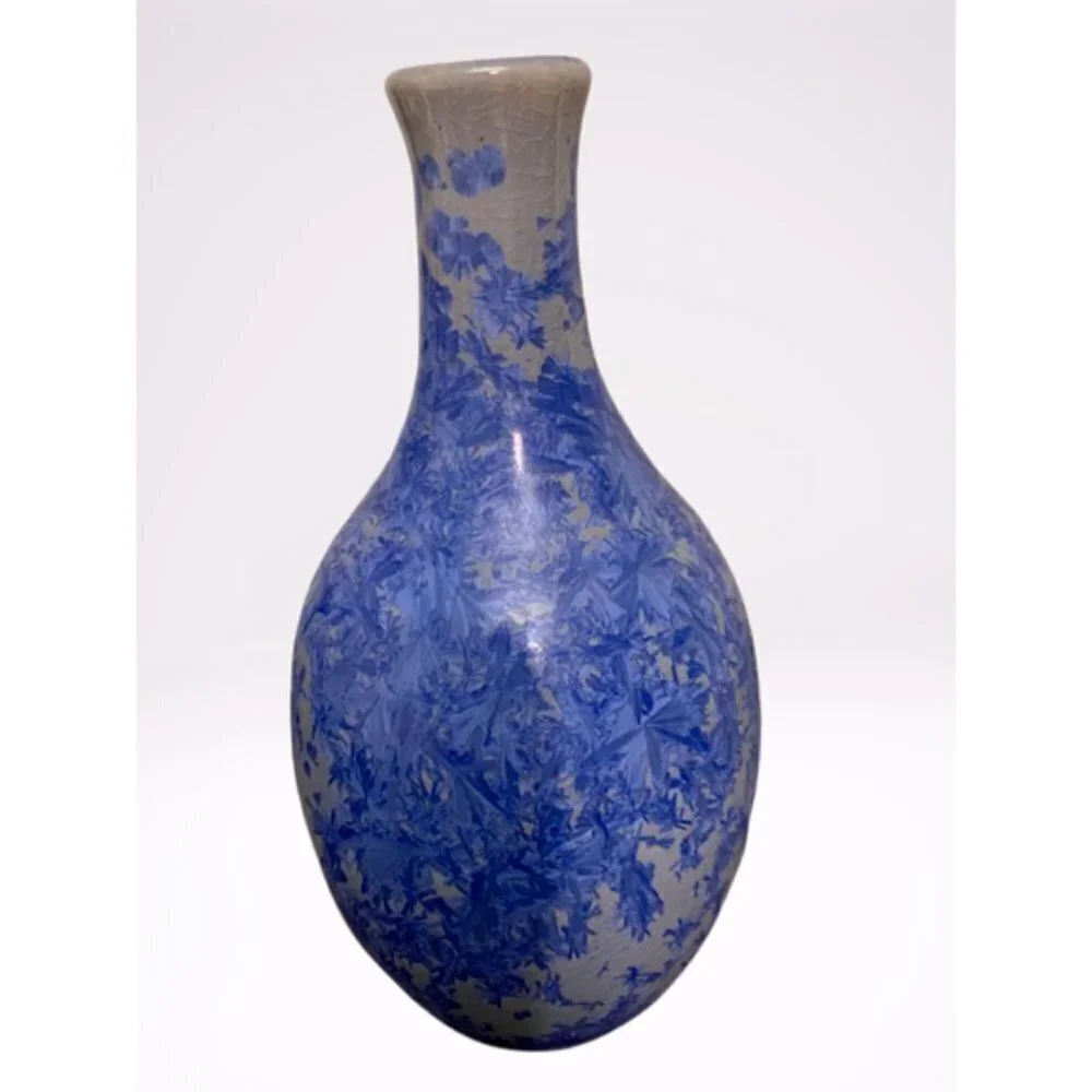 Vintage Handmade Signed Blue White Crystalline Teardrop Vase 8